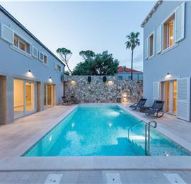 5 Bedroom Villa with Pool and Spa in Babin Kuk, Dubrovnik City, Sleeps 10-12